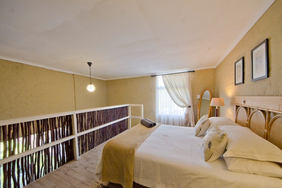  Bedroom Property for Sale in The Crags Western Cape